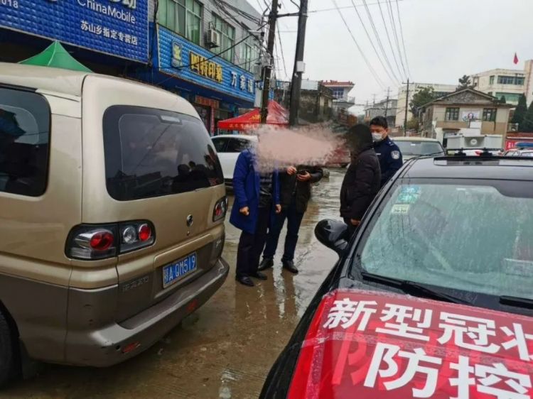 都昌民警为“战疫”，第三次爽约见女友家长