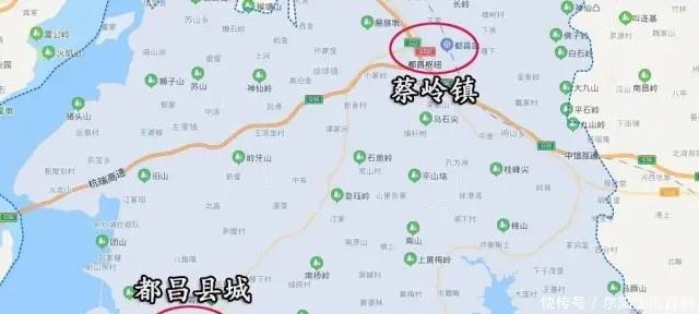 都昌县一个镇，交通比县城还要便利，拥有高铁站