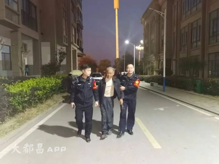 都昌救助一迷路老人