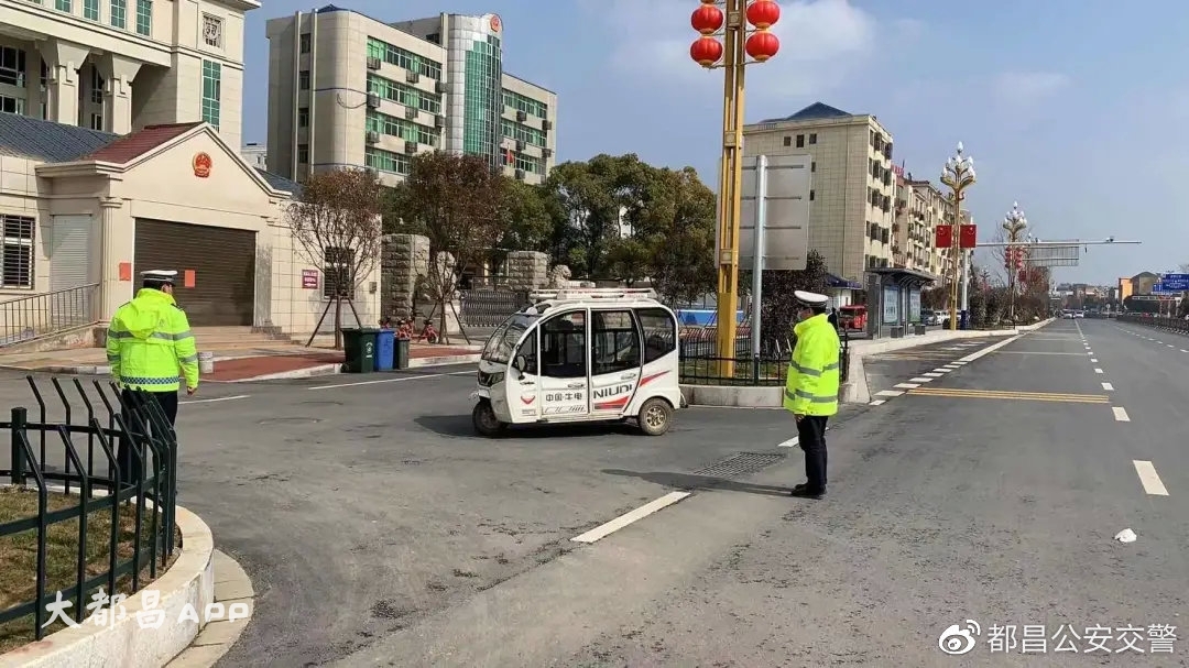 平安春运 交警同行】守护春运平安，都昌交警这样做...