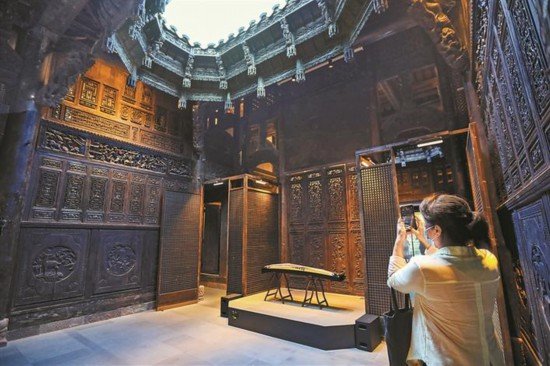 都昌三百年的古宅迁移到深圳科技院