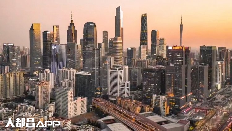 全国外围招聘-大圈外围-纯出女孩-日结2万-壹姐专注高端圈