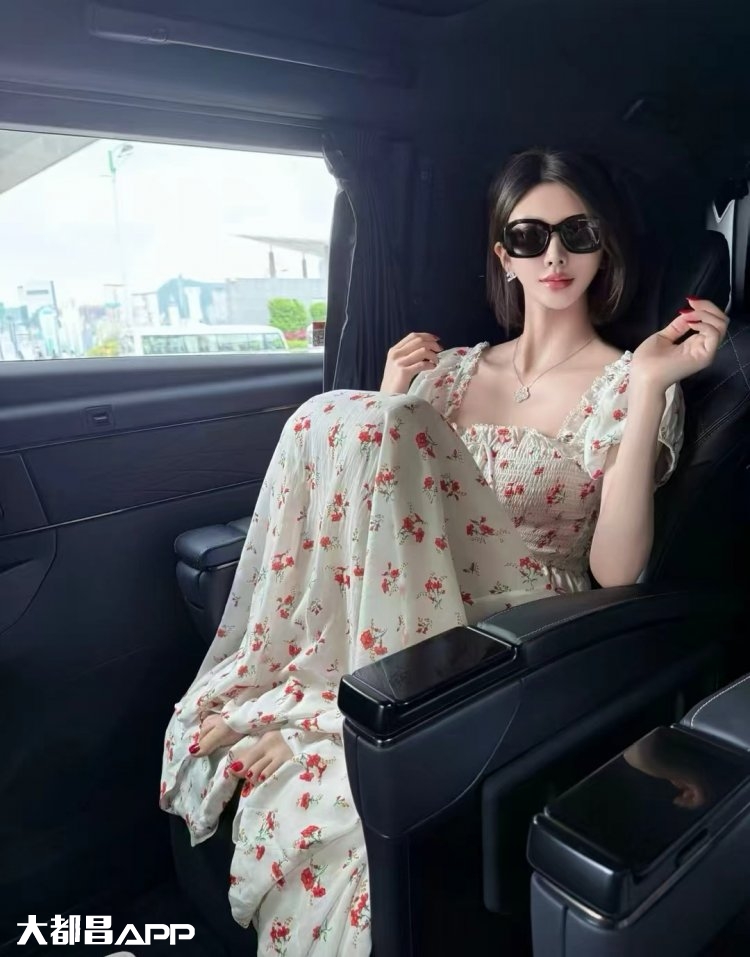 外围大圈标杆-壹姐亲和友善-诚聘姐妹-日结2万-买车买房